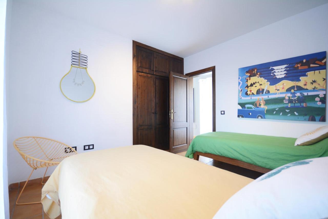 Beautiful Spacious Villa With Private Heated Pool In Lajares Esterno foto